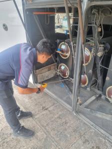 ขบ.เอาผิด!!! สั่งเพิกถอนสถานตรวจสภาพรถก๊าซออกใบรับรองเท็จ พร้อมเพิกถอนใบประกอบวิชาชีพวิศวกรทุจริต