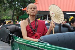 เชียงใหม่ทำบุญรำลึกครบรอบ91ปี "ครูบาศรีวิชัย" นำเปิดถนนขึ้นดอยสุเทพ สืบสานพลังศรัทธาชาวล้านนาน