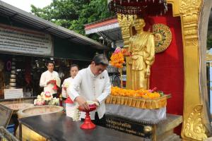 เชียงใหม่ทำบุญรำลึกครบรอบ91ปี "ครูบาศรีวิชัย" นำเปิดถนนขึ้นดอยสุเทพ สืบสานพลังศรัทธาชาวล้านนาน