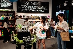 ลัช ประเทศไทย จับมือ องค์กรพิทักษ์สัตว์แห่งโลก เปิดตัวแคมเปญ “Asian Elephant Shower Jelly” ยุติการใช้ช้างเพื่อความบันเทิง
