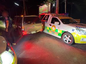 อส.สำรองกร่างควงปืนขู่ทีมกู้ภัยออกนอกพื้นที่อ้างคำสั่งนายอำเภอ