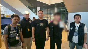 รวบแสกมเมอร์เกาหลีพร้อมไอซ์คาคอนโดหรูกลางกรุง มีหมายแดงติดตัว หลอกเหยื่อส่งศูนย์หลอกลวงในกัมพูชา