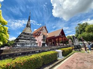 “ล่องเรือ ไหว้พระ ไหว้เจ้า” 8 จุดเมืองนนท์ อิ่มบุญสุขใจ เสริมสิริมงคล