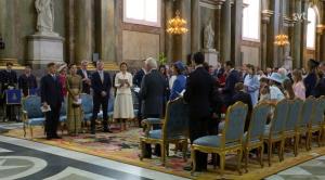 ในหลวง-พระราชินี ทรงร่วมพิธี&amp;#8203;สรรเสริญ&amp;#8203;และขอบคุณ&amp;#8203;พระเจ้า ถวายพระพร&amp;#8203;ชัย&amp;#8203;มงคล&amp;#8203;แด่สมเด็จพระราชาธิบดีคาร์ลที่ 16 กุสตาฟ