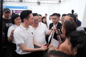“ยศชนัน” เปิดวันแรงงาน 2569 หน้าศาลว่าการ กทม. “จุลพันธ์” กาง 5 ยุทธศาสตร์ อัปสกิล AI ปฏิรูปสวัสดิการแรงงาน