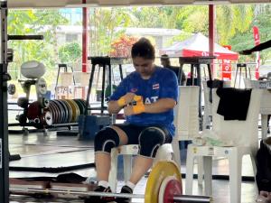 “นฤมล-สุฑาสิณี” &amp;#8203;2 จอมพลังดาวรุ่งไทย เตรียมประเดิมเวทียกน้ำหนักเยาวชนโลก