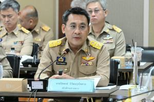 ทล.เดินหน้าเปลี่ยนโคมไฟถนนทั่วประเทศเป็น LED ประหยัดพลังงาน 50% -เร่งด่วน”ปิดไฟถนน”คัดสายรองกลางคืนไม่มีรถวิ่ง