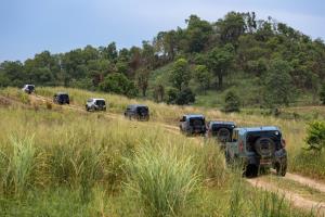 Land Cruiser FJ 2026 ไม่ใช่รถแรงหรือหรู แต่ขับในเมืองคล่อง เข้าป่ามั่นใจ DNA สายลุยตัวจริง