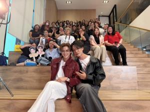 กรี๊ดสุดปอด “โบ๊ท-โอ๊ต” ส่งต่อความฟิน พร้อมปล่อยซีรีส์ใหม่เสิร์ฟต่อความร้อนแรง