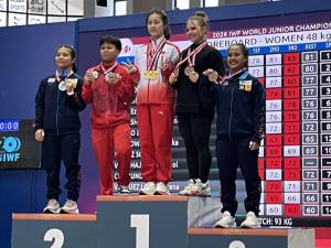 สองดาวรุ่งไทย คว้า 1 เงิน 1 ทองแดง ประเดิมเวทียกเหล็กเยาวชนโลก