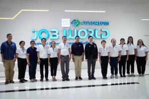 “อ.เชน” พาครอบครัวตะลุย Futurium! ชูโซน “Job World” ปั้นทักษะ 27 อาชีพในฝัน เสริมแกร่งเยาวรุ่นไทยสู่เวทีโลก