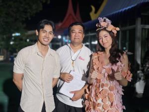 จากผู้กำกับภาพยนตร์ สู่งานกำกับซีรีส์ “เรื่องเล่าอาจารย์ยอด” “บอย เจตนิพัทธ์” สุดแฮปปี้!!!