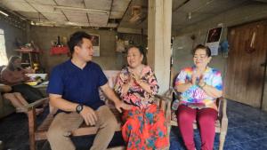 วอนสังคมช่วย-อุ้มชู! พายุฤดูร้อนถล่มภูเพียง พัดบ้าน “แม่ครูซอล่องน่าน” ชั้น 2 หายวับ อายุกว่า 70 ไม่เห็นทางตั้งต้นใหม่