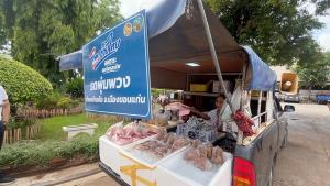 คนค้ารถพุ่มพวงพอใจรัฐช่วยลดภาระ 3,000 ยันเข้าถึงชาวบ้านได้มากขายไม่แพง