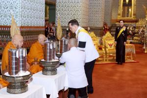 ในหลวง-พระราชินี เสด็จฯไปในการพระราชพิธีฉัตรมงคล พุทธศักราช 2569 ณ พระที่นั่งอมรินทรวินิจฉัย พระบรมมหาราชวัง