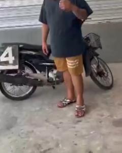 หนุ่มบุรีรัมย์สุดแสบ! รวมหัวอดีต ตร. หลอกยืม จยย.ชาวบ้านส่งขายลาว เหยื่อเพียบแจ้งความแต่คนร้ายยังใช้ชีวิตปกติ