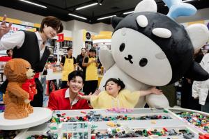 เปิด LEGO&amp;#174; Certified Store ยิ่งใหญ่ที่สุดในประเทศไทย พร้อมครีเอทอีเว้นท์แห่งจินตนาการ “LEGO Star Wars The Most Wanted” ต่อเนื่อง 10 วันเต็ม!! ระหว่างวันที่ 4 -13 พฤษภาคม 2569 ณ แฟชั่น ฮอลล์ ชั้น 1 สยามพารากอน