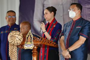 “ซาบีดา” ลุยนครพนม มอบโบราณวัตถุ 3,000 ปี ยกระดับแหล่งโบราณคดีนาหนองจอก