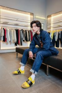 "ใบเฟิร์น-กลัฟ-ดิว-เบลล่า" ร่วมเปิดตัว Onitsuka Tiger สาขา Central Park