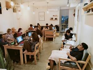 "โฮสเทลใจบุญ" คนป่วย-คนเฝ้า "ให้กินฟรี-อยู่ฟรี" จาก "ที่พักผ่อน" สู่ "ที่พักพิง"
