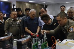 CIB ทลายโรงงานผลิตบุหรี่ไฟฟ้าครบวงจรครั้งแรกในไทย ผงะ! สูตรซอมบี้อันตรายถึงตาย
