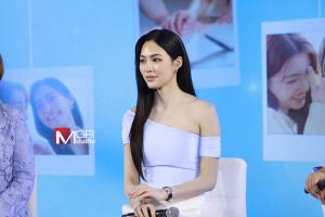 “หลิง-ออม” เผยแพลนวันเกิดควบ 2 ฉลองร่วมกัน ปลื้มฮาร์ดทอล์ก “หนุ่ม กรรชัย” ขำมีมอย่าจับตัว ชมวางตัวเหมาะสม