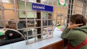 โรงรับจำนำเผยเศรษฐกิจแย่ มีประชาชนมาใช้บริการน้อยทั้งที่ใกล้เปิดเทอม