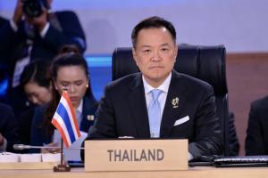 "อนุทิน" ร่วมถกอาเซียนซัมมิตเต็มคณะ ชูความร่วมมือมองไปข้างหน้าร่วมกัน เสริมความมั่นคงพลังงาน-อาหาร รับมือวิกฤตโลก