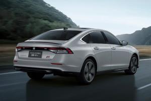 Honda Accord e:HEV เพิ่มสีใหม่ทั้งภายในภายนอก พร้อมราคาใหม่