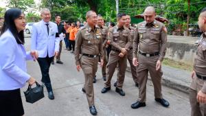 ผบช.น.รุดเยี่ยมตำรวจ บก.จร.บาดเจ็บจากการปฏิบัติหน้าที่ โครงการ "เหลียวหลังแลหน้า"