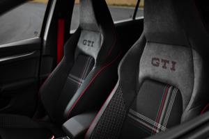 VW Golf GTI EDITION 50 โค่น Civic Type R ขึ้นแท่นรถขับหน้าเร็วสุดบน N&amp;#252;rburgring