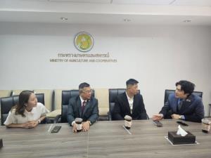 ที่ปรึกษา “ธีระชัย แสนแก้ว” เผยเกษตรฯ จับมืออินฟลูจีนชื่อดัง เจาะตลาดสินค้าเกษตร เป้าพันล้าน