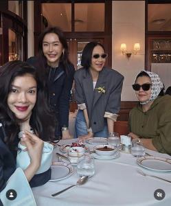 “นก ศิขรินธาร” เผยภาพล่าสุด “แม่หมู” หลังถูกลูกตัดขาด!