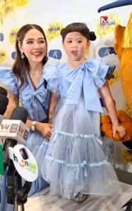 “ชมพู่ อารยา” เผยกฎเหล็กของการดูจอบ้าน “รังษีสิงห์พิพัฒน์” คือไม่ให้ดูคอนเทนต์แนวตั้ง ฮีลใจ “ต้าเหนิง” มองเป็นส่วนหนึ่งของการเติบโต