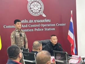 ผบ.ตร. ลุยติดตามคดี ชื่นชม "ส.ต.ท." ไหวพริบเยี่ยม ขยายผลรวบหนุ่มจีนซุกอาวุธสงคราม-ระเบิดเพียบ