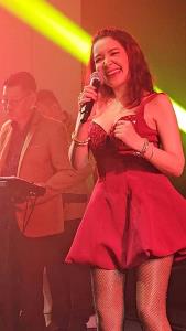 “พลอยพรหม-เพชร-โจนัส” ขึ้นคอนเสิร์ต AUA จัดหนัก 50 เพลง Retro