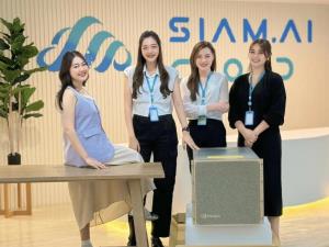 พนักงาน SIAM.AI Cloud กับ NVIDIA DGX B200