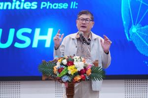ศ.เอนก กล่าวปาฐกถาพิเศษ ในการอบรมหลักสูตร RUSH ระยะที่ 2  นำร่องภาคเหนือ ณ มหาวิทยาลัยราชภัฏพิบูลสงคราม จ.พิษณุโลก