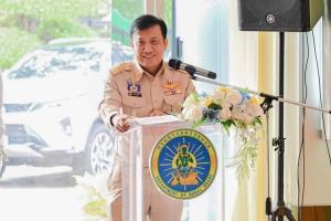 ‘พิพัฒน์’ สั่งลุย ยางพาราลดอุบัติเหตุ เล็งหุ้ม 'การ์ดเรล' จุดเกิดเหตุบ่อย ทช.ทุ่ม 86 ล้านบาทสำรวจออกแบบ "ไทยแลนด์ริเวียร่า" 630 กม.