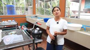 สาวใหญ่วัย 54 ใจบุญ! โจรบุกฉกจักรยานคู่ใจถึงที่ทำงานไม่เอาความ “คิดว่าทำทาน” แต่เตือนอย่าหาทำกับคนอื่น