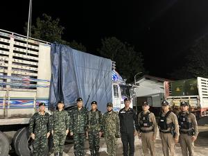 สังขละบุรีสกัด 3 รถสิบล้อ ลอบขนเครื่องปั่นไฟ-ตู้คอนโทรลไฟฟ้าข้ามแดน คาดส่งแก๊งสแกมเมอร์พยาตองซู