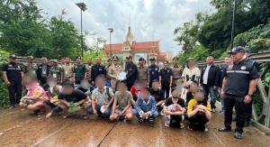 ตร.จันทบุรีรับ 18 คนไทยเพิ่งพ้นโทษจากกัมพูชากลับประเทศ พบ 11 รายมีหมายจับ-พัวพันบัญชีม้า