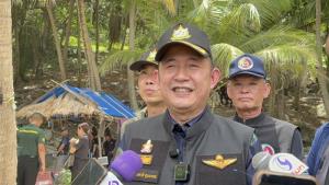 ยึดอีก 2 หลัง เพิงรุกป่าขายน้ำปั่นริมหาดฟรีดอม หลังยึดไปแล้ว 57ไร่  23 คดี งัดทุกกฎหมายเอาผิดเสี่ยอักษร L รอดูจะเกิดอะไรขึ้น