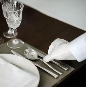Nai Lert Butler ดันคอร์สสอนครบมิติ รองรับธุรกิจหรูรีเควสบัตเลอร์