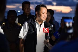 “อนุทิน” ลุยหาดฟรีด้อม สั่งเร่งจัดการขบวนการบุกรุกป่า–คุ้มครองประชาชน  เผยจับแล้ว 23 คดี ความเสียหาย 57 ไร่