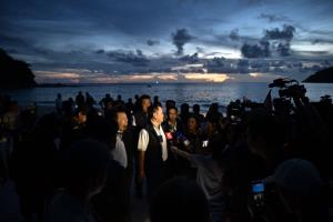 “อนุทิน” ลุยหาดฟรีด้อม สั่งเร่งจัดการขบวนการบุกรุกป่า–คุ้มครองประชาชน  เผยจับแล้ว 23 คดี ความเสียหาย 57 ไร่