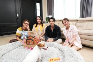 เผยโฉม “ลูกสาว” พระเอกกล้ามโต “เด่นคุณ งามเนตร” คลั่งรักไม่ไหวแล้ว...!!!