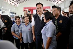 'อนุทิน' ย้ำชายหาดเป็นของประชาชน ลุยจัดระเบียบเกาะพะงัน คืนชายหาดให้ประชาชน สร้างท่องเที่ยวเป็นธรรม