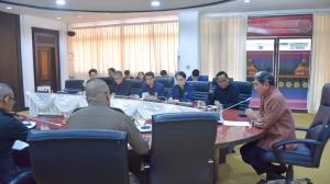ผู้ว่าฯ เชียงใหม่ประชุมหน่วยงานความมั่นคง สั่งเข้มทุกอำเภอตรวจสอบย้อนหลัง10ปีข้อมูลย้ายเข้าออกทะเบียนบ้านและผู้ถือบัตรชมพู
