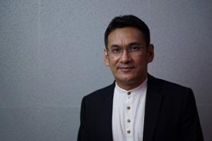 ผศ.ดร.มาโนชญ์ อารีย์ อาจารย์ประจำภาควิชารัฐศาสตร์ คณะสังคมศาสตร์ มหาวิทยาลัยศรีนครินทรวิโรฒ 